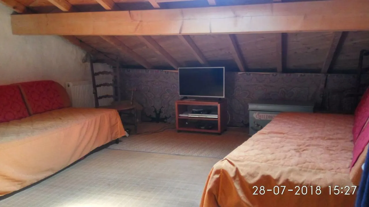 Gîte de l'Oratoire Saint-Barthelemy-Grozon Hébergement de vacances